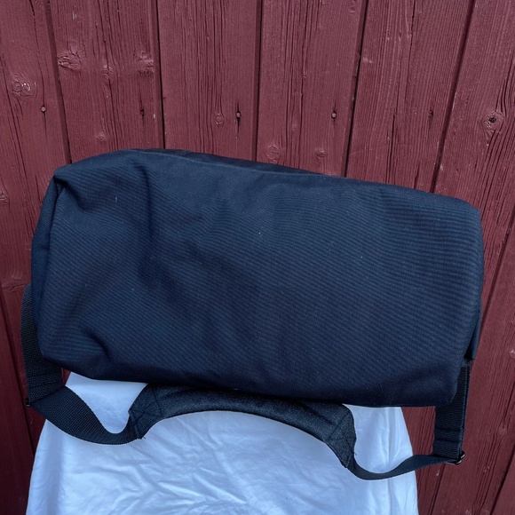 L.L. Bean Compact Adventure Duffle Bag (Small) NEW with Tags - Picture 7 of 8